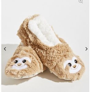 NWT slippers